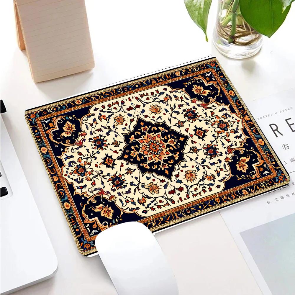 الرجعية الفارسية البساط ماوس ا - مراجعة Retro Gaming Rug وسعره